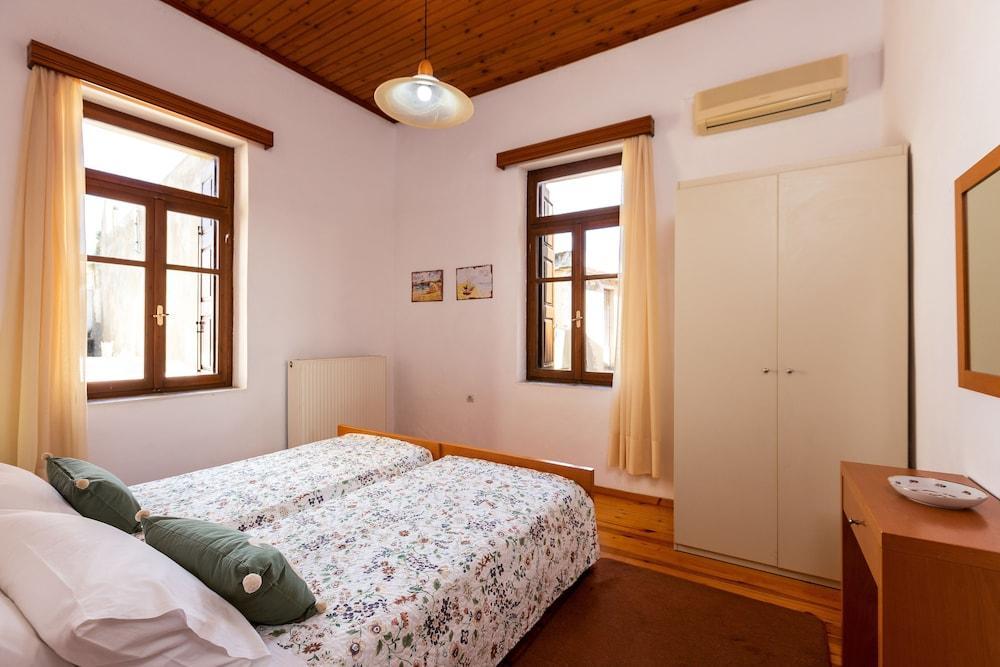 Lilys Apartments Rethymno  Bagian luar foto