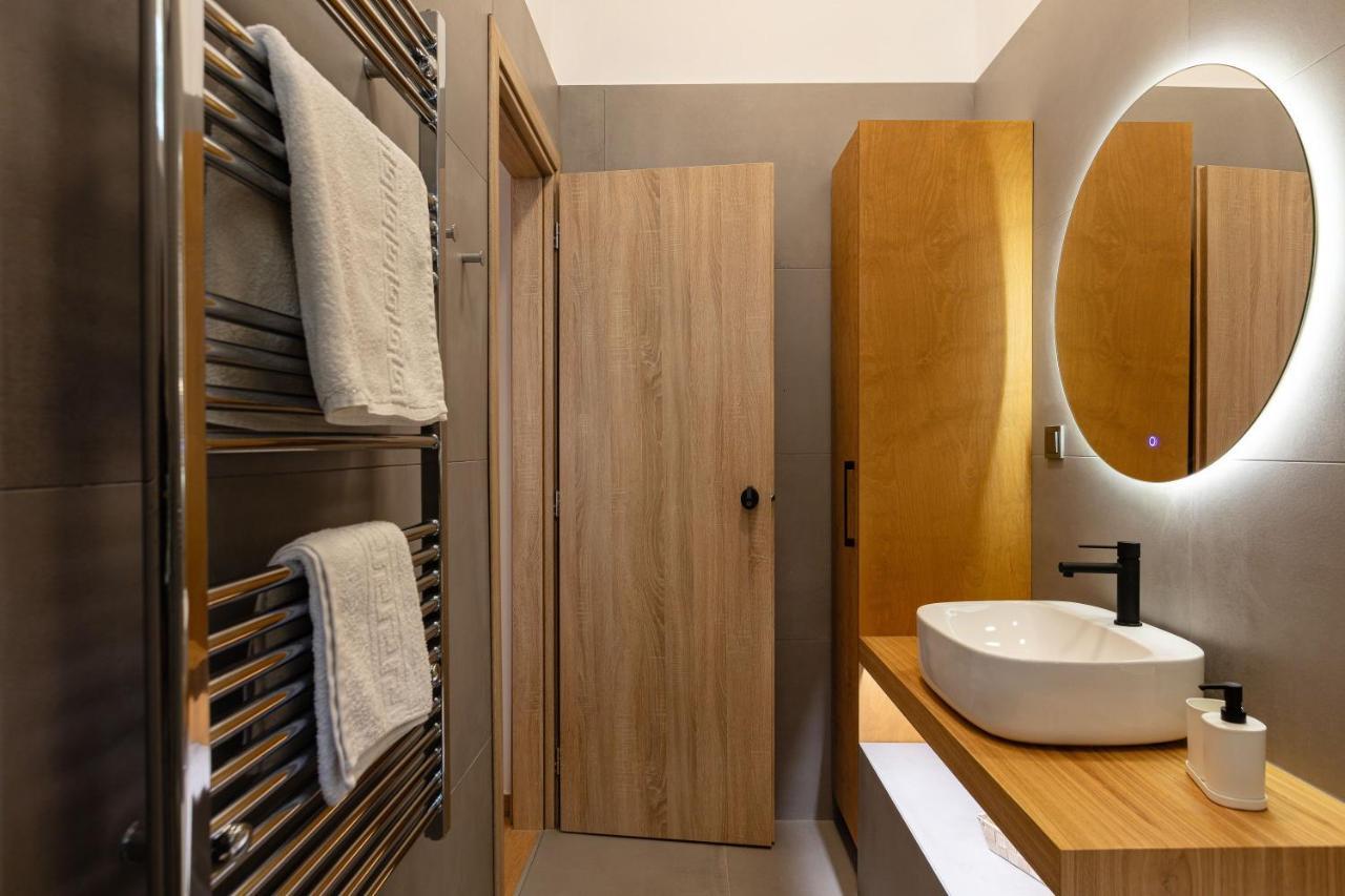 Lilys Apartments Rethymno  Bagian luar foto