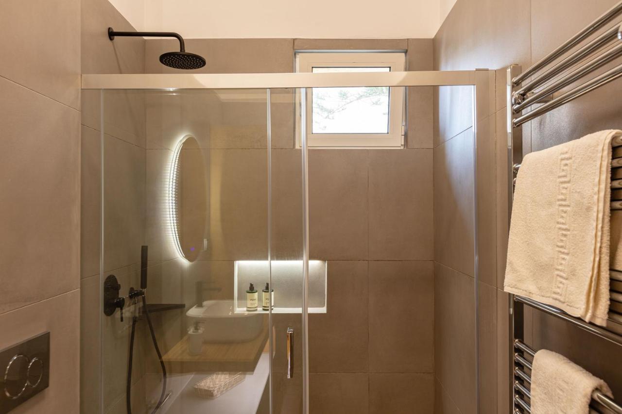 Lilys Apartments Rethymno  Bagian luar foto
